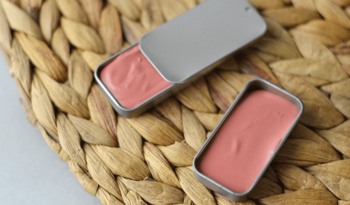 tinted lip sunscreen